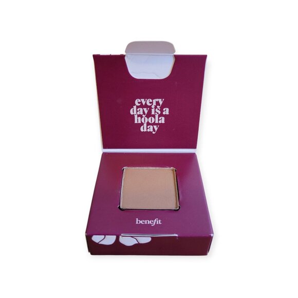 BENEFIT COSMETICS Hoola Contouring Bronzer - Picture 6 of 6